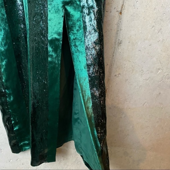 Yumi Kim emerald jewel green Amelia dress spaghetti strap midi length - Picture 6 of 8